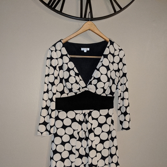 *$10 with bundle OC by Oleg Cassini polka dot v-neck dress - Picture 10 of 13